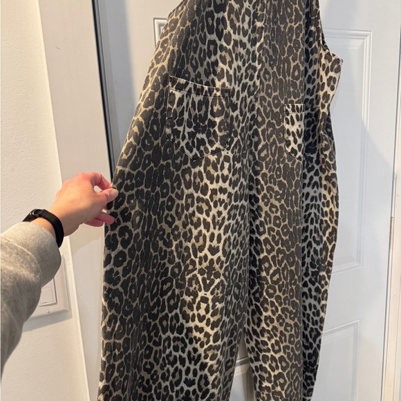 Easel NWT Washed Animal Print Overalls - Picture 8 of 10